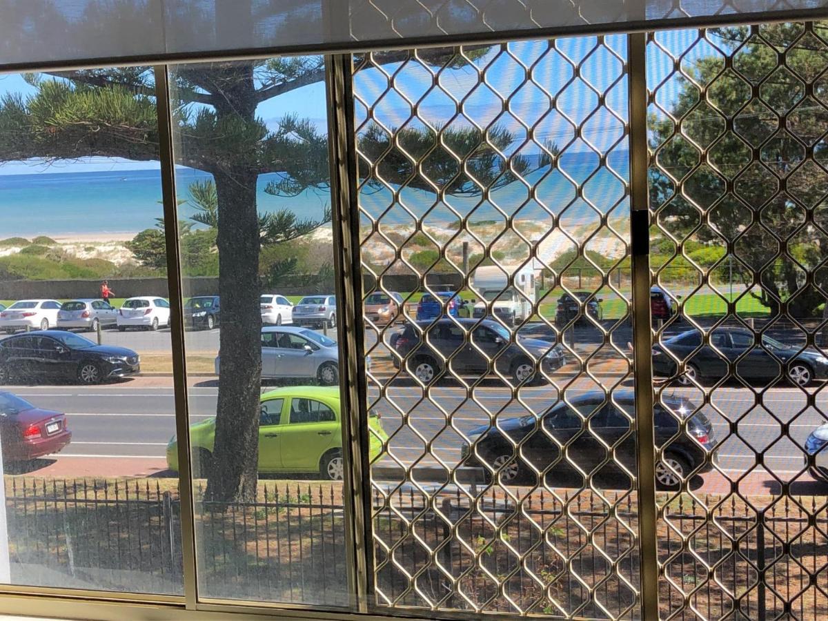 Adelaide - Semaphore Beach Front Екстер'єр фото