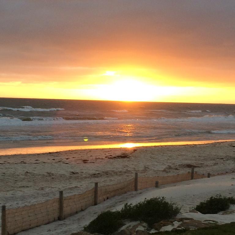 Adelaide - Semaphore Beach Front Екстер'єр фото