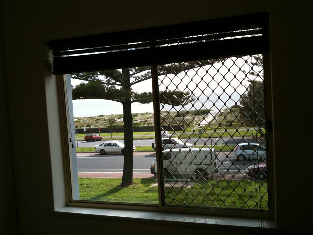 Adelaide - Semaphore Beach Front Екстер'єр фото