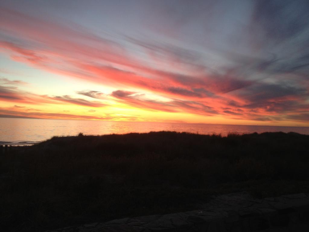 Adelaide - Semaphore Beach Front Екстер'єр фото